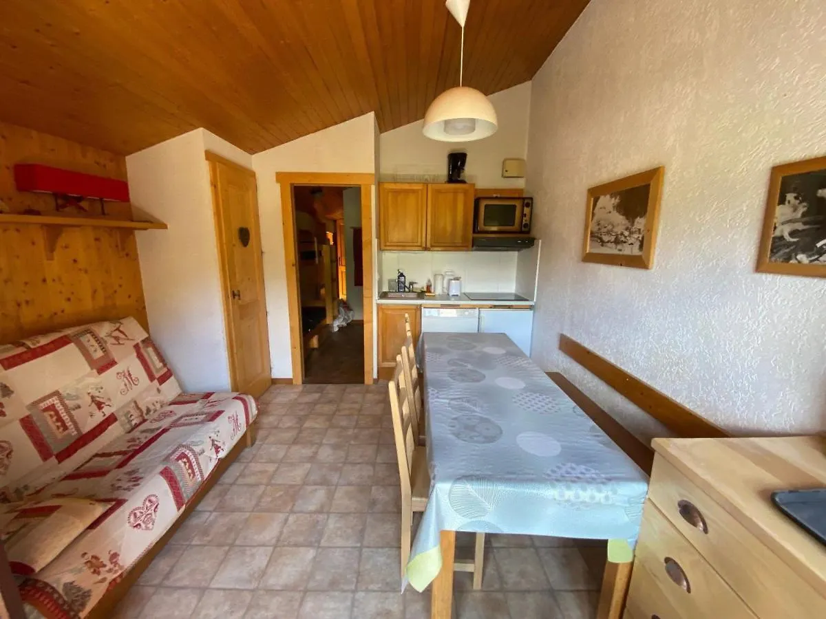 Appartement Cosy Au Coeur De La Clusaz - 6 Pers, Balcon Et Garage, Proche Commerces Et Ski. - Fr-1-459-32 Apartment